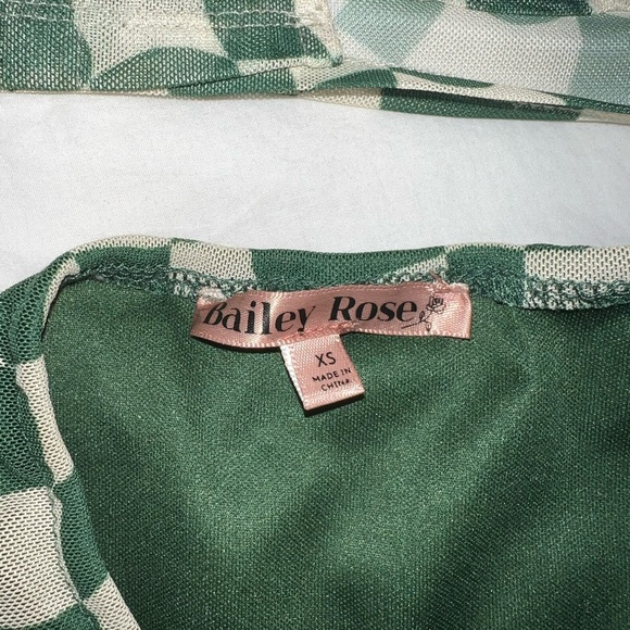 Patterned Two Piece Mesh Set - Picture 5 of 8